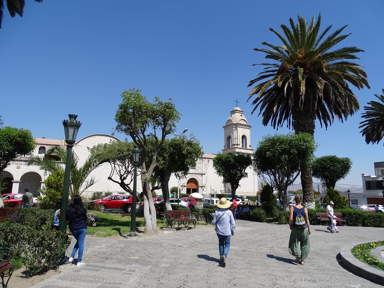 The church and square of Yanahuara offer an amazing view of the city of Arequipa - RESPONSible Travel Peru