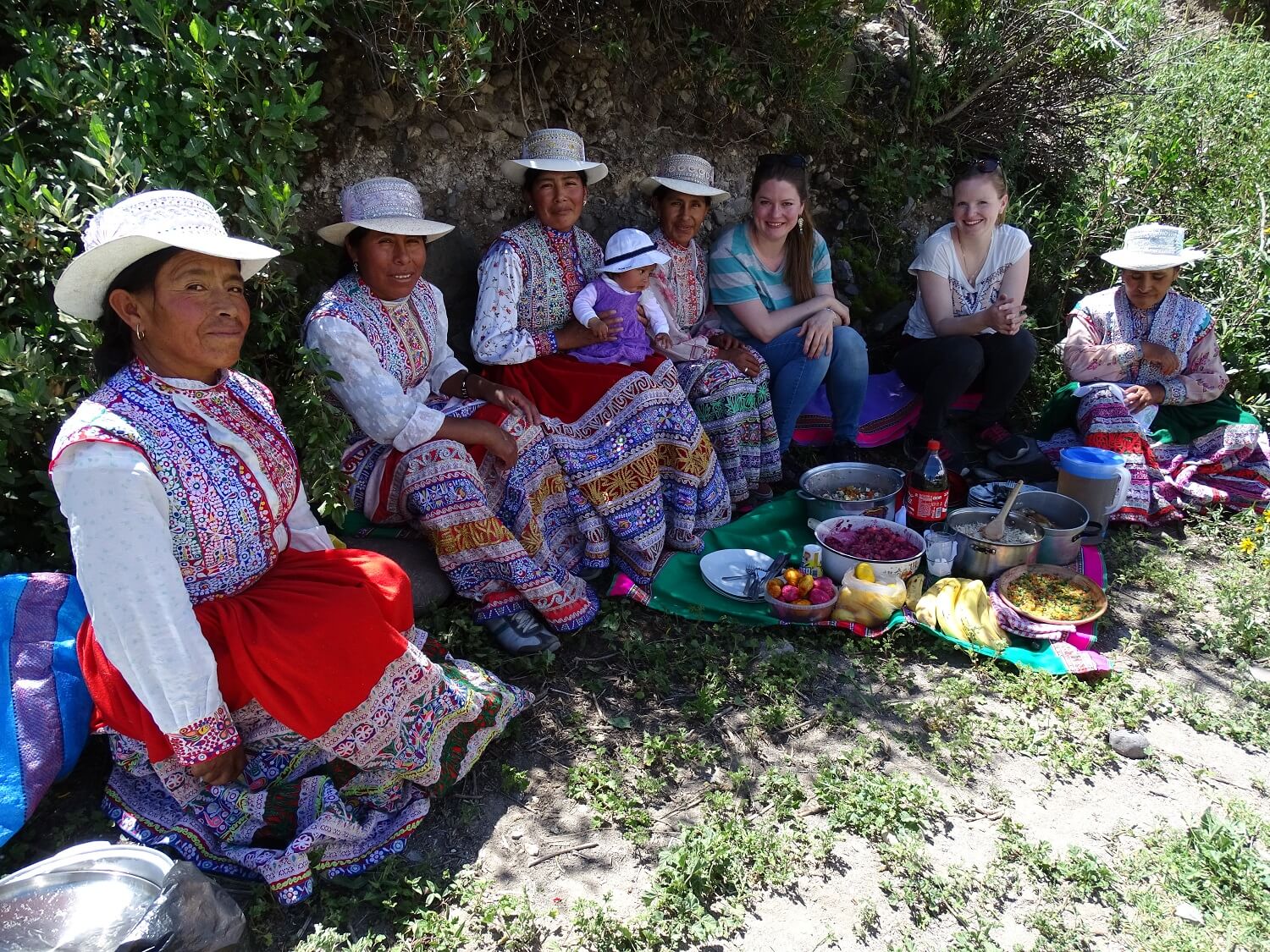 11Travelers and locals enjoying a picnick in Coporaque, Colca Canyon, Peru | RESPONSible Travel Peru