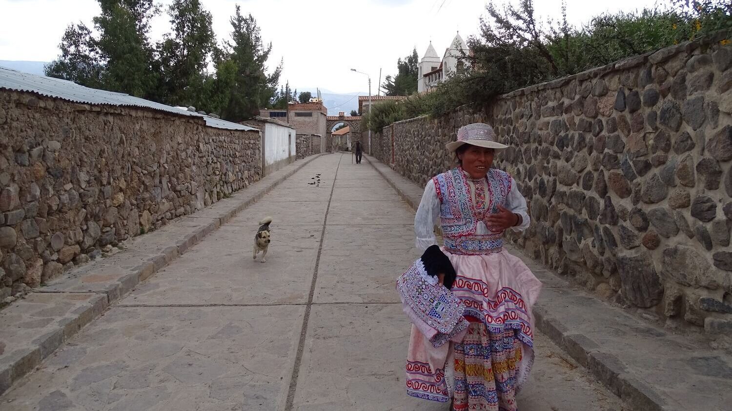 Amanda from Coporaque walking in the streets of her community Coporaque, in the Colca Canyon | RESPONSible Travel Peru