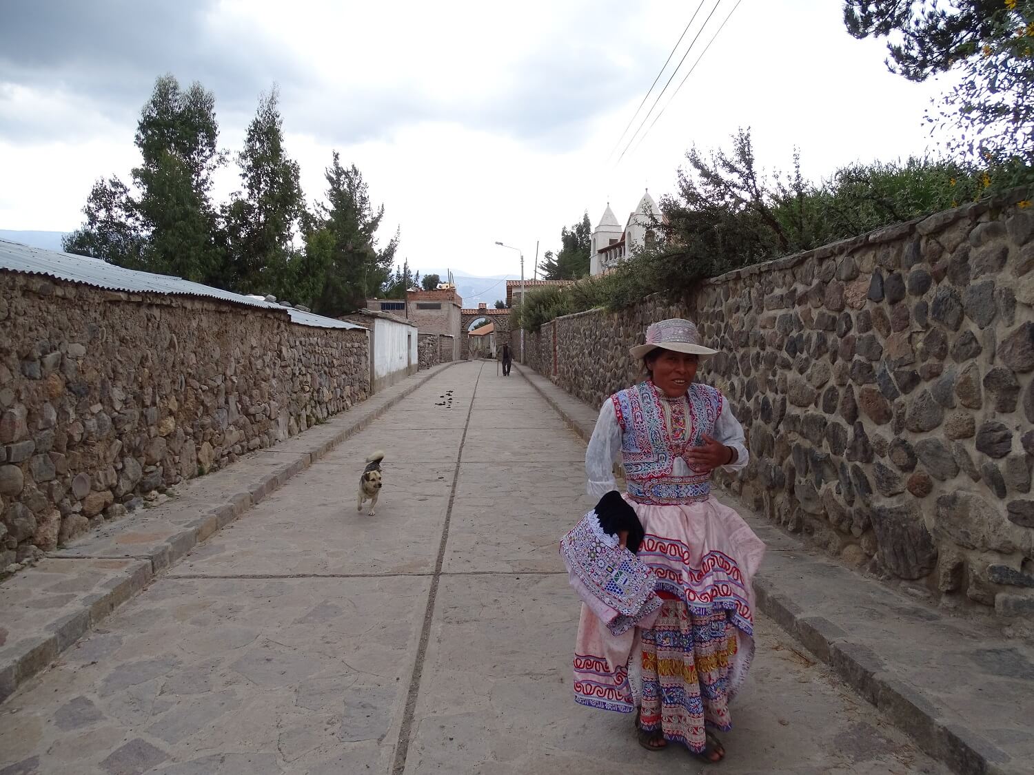 11Amanda from Coporaque walking in the streets of her community Coporaque, in the Colca Canyon | RESPONSible Travel Peru