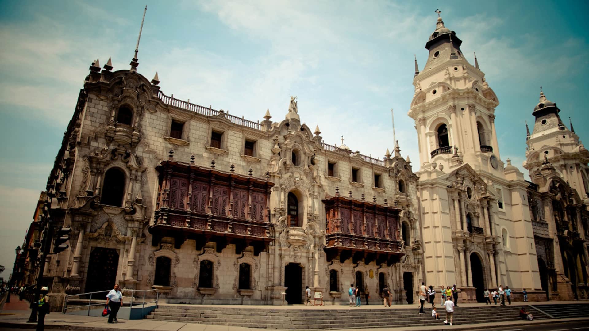 11Colonial building of the Archbishop's house or Lima's Cathedral | Responsible Travel Peru