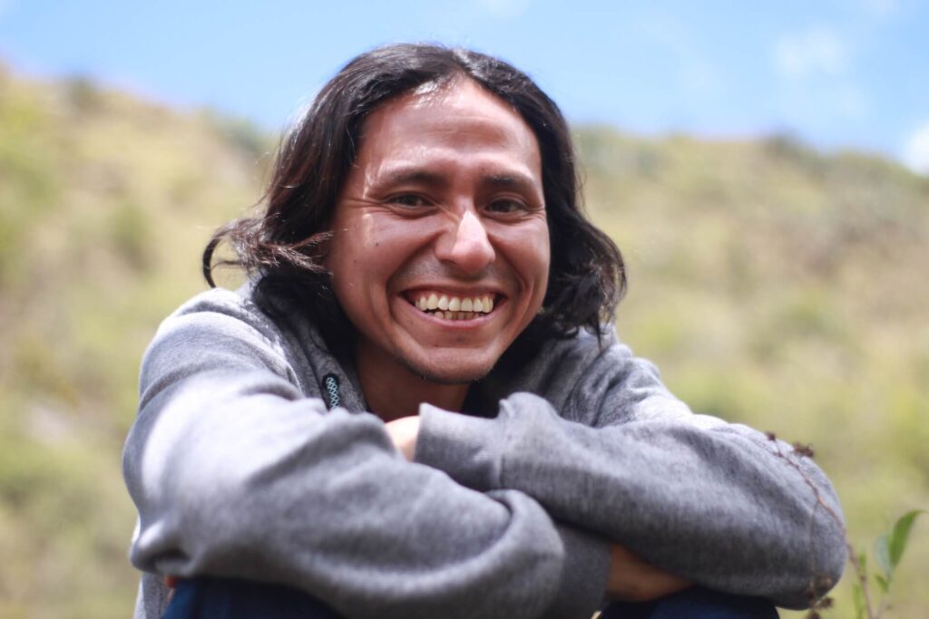Rosbert is an expert on the Manu destination | Responsible Travel Peru