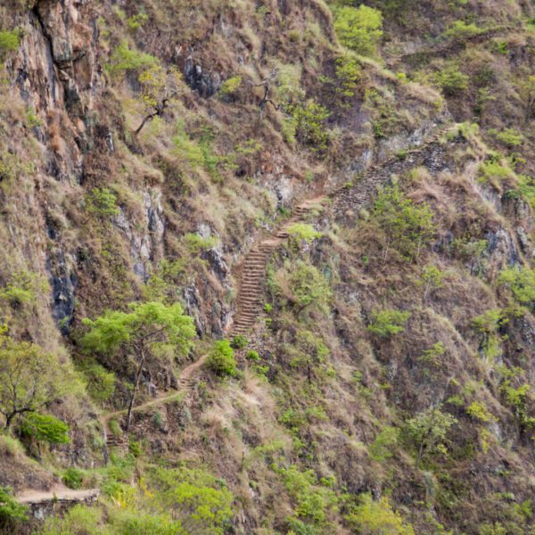Steep lesser Inca trail in arid mountain slope | Responsible Travel Peru