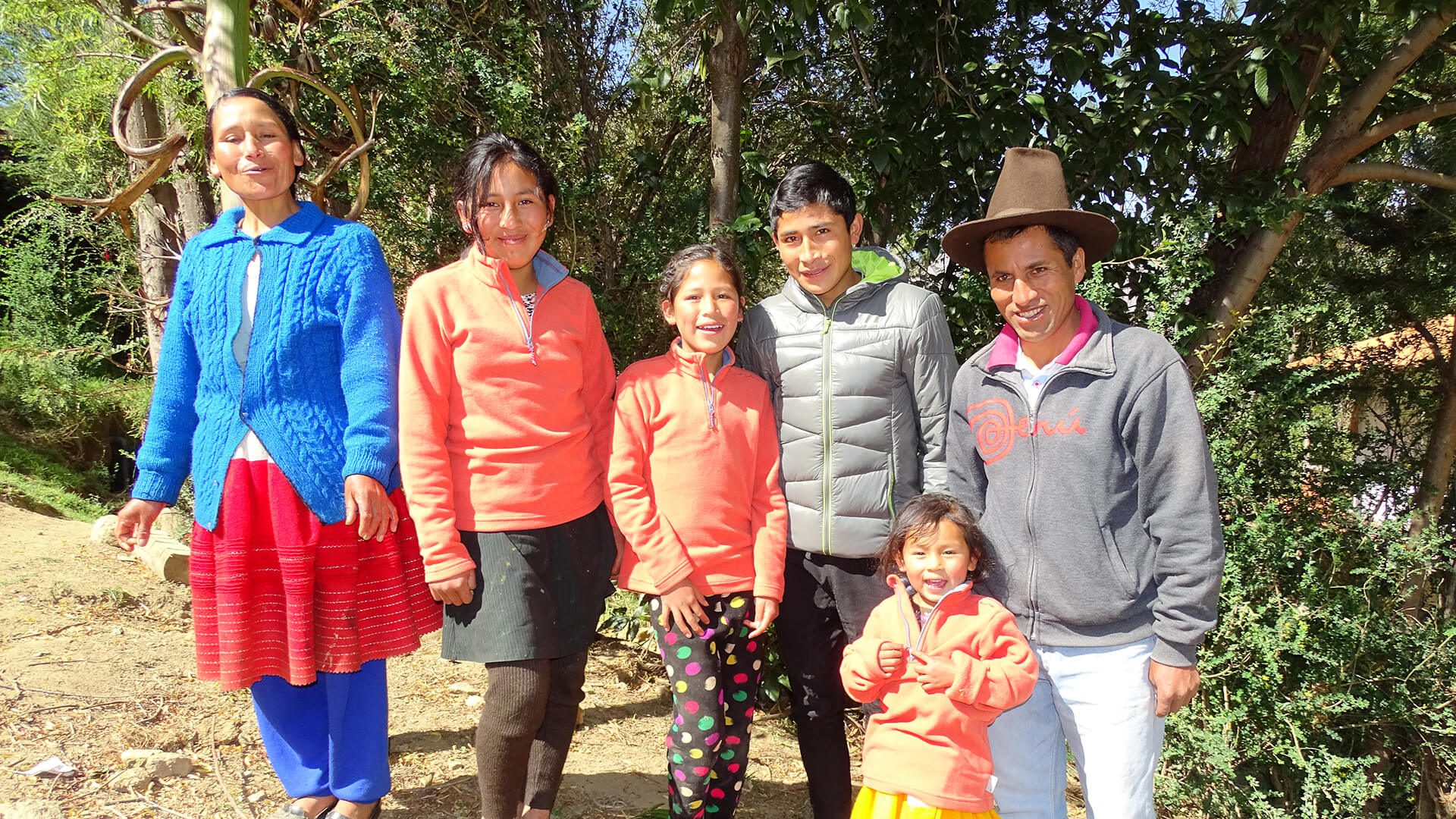 11Pablos's family several years ago | RESPONSible Travel Peru