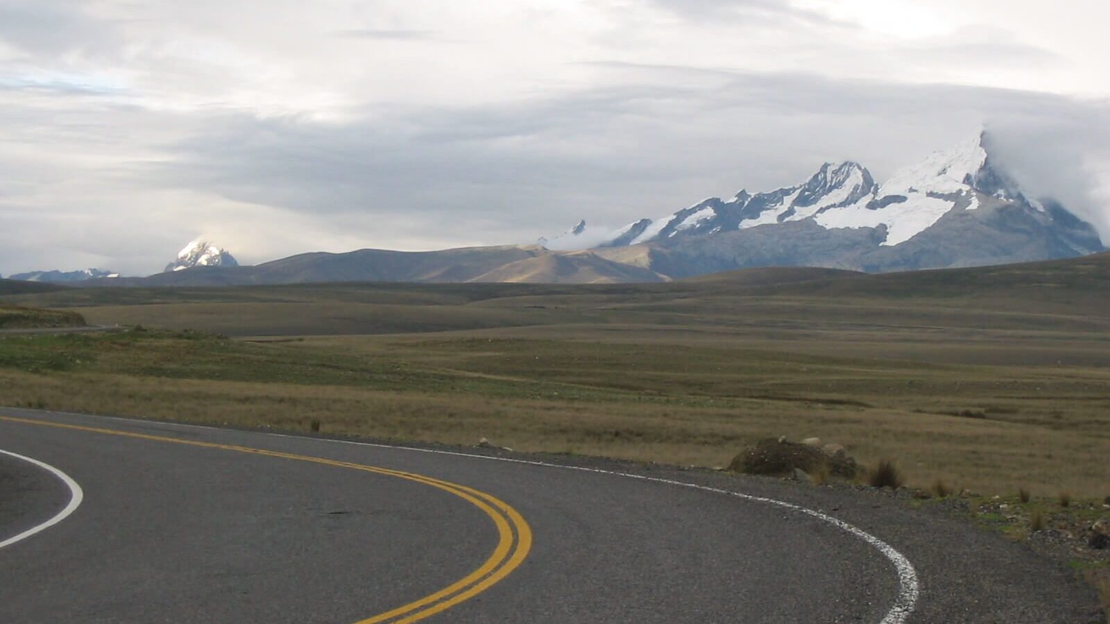 Cordillera Blanca, on the way to Huaraz | RESPONSible Travel Peru