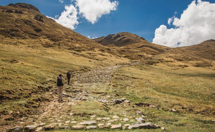 Another beautiful stretch where the original pavement can still be observed, whilst hiking up from Soledad de Tambo. Hike the Qhapaq Ñan - Great Inca Road | RESPONSible Travel Peru