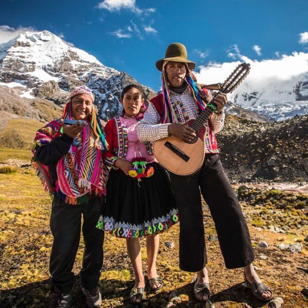 Musicians - Ausangate Trek - Responsible Travel Peru